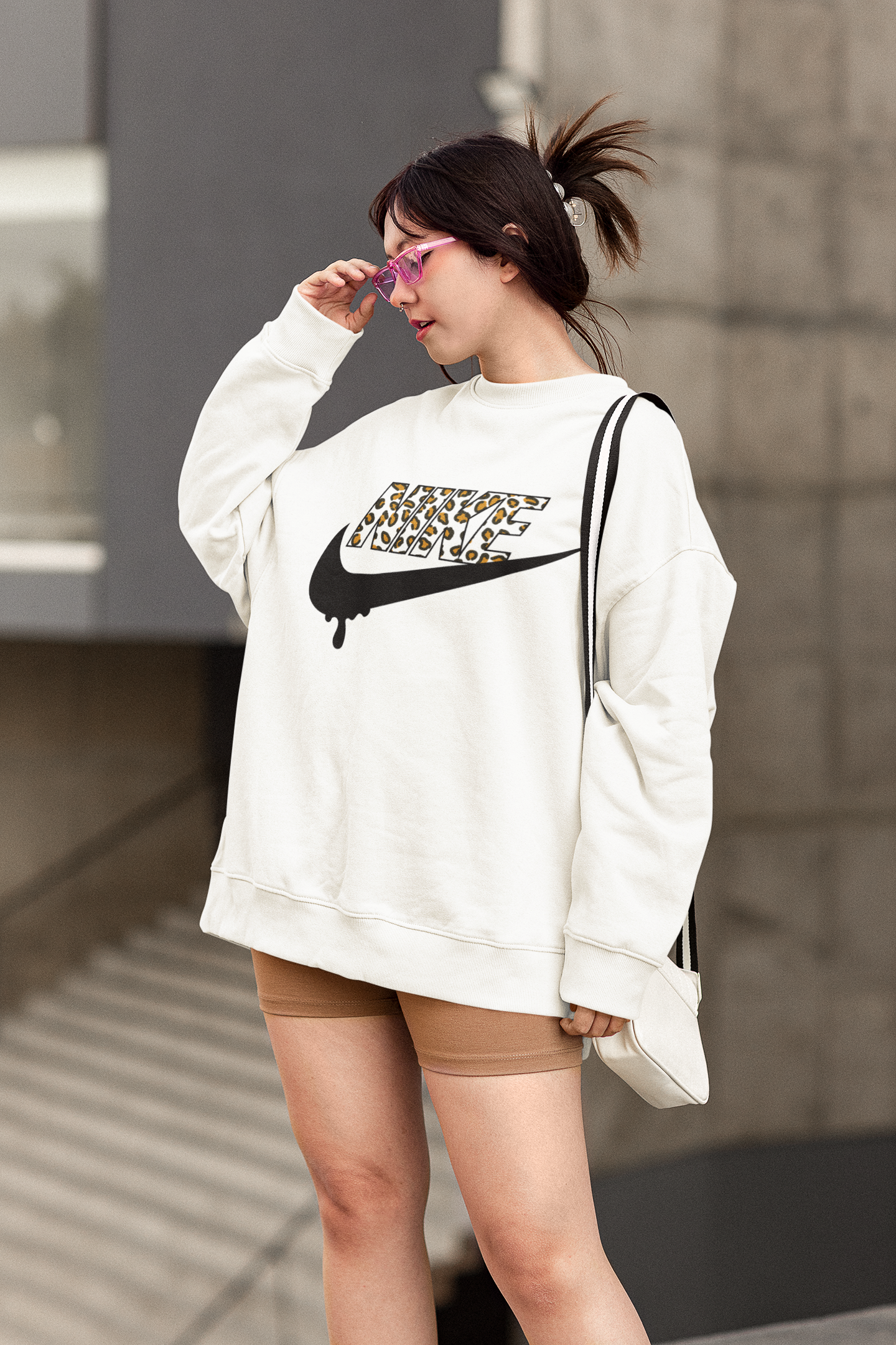 Leopard Swoosh Nik ~ crewneck sweatshirt
