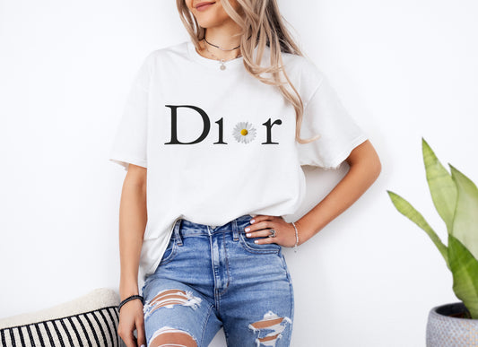 Di🌼r ~ White T-shirt